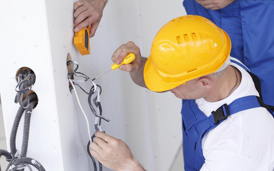électricien maintenance Courbevoie